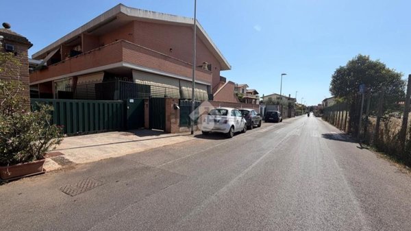 appartamento in vendita a Marino in zona Cava dei Selci