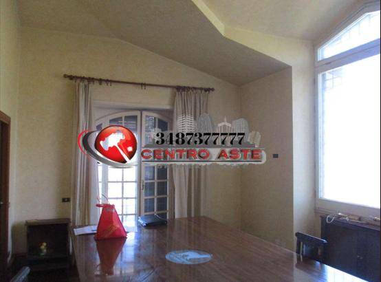 casa indipendente in vendita a Marino in zona Due Santi