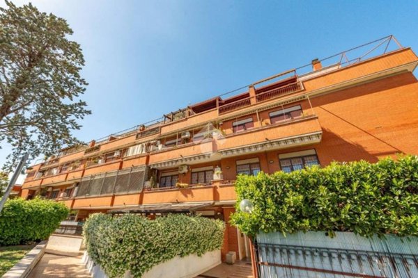 appartamento in vendita a Marino in zona Poggio delle Mole