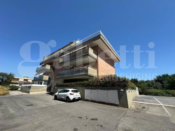 appartamento in vendita a Marino in zona Frattocchie