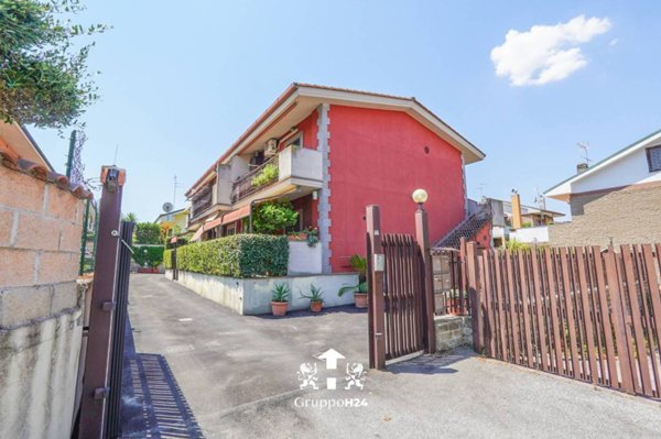 appartamento in vendita a Marino in zona Poggio delle Mole