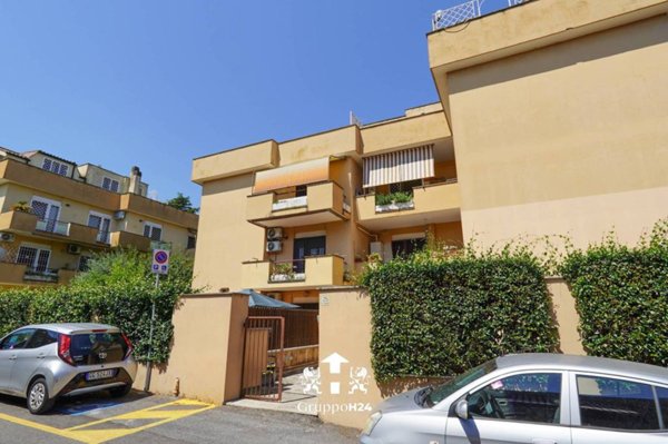 appartamento in vendita a Marino in zona Santa Maria delle Mole