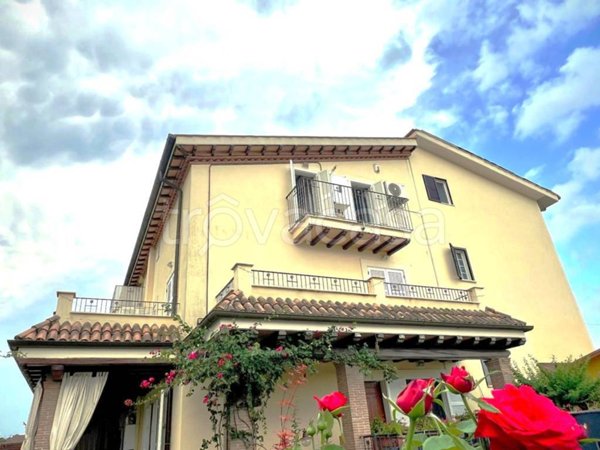 appartamento in vendita a Marino in zona Castelluccia