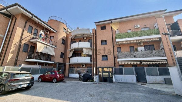 appartamento in vendita a Marino in zona Poggio delle Mole
