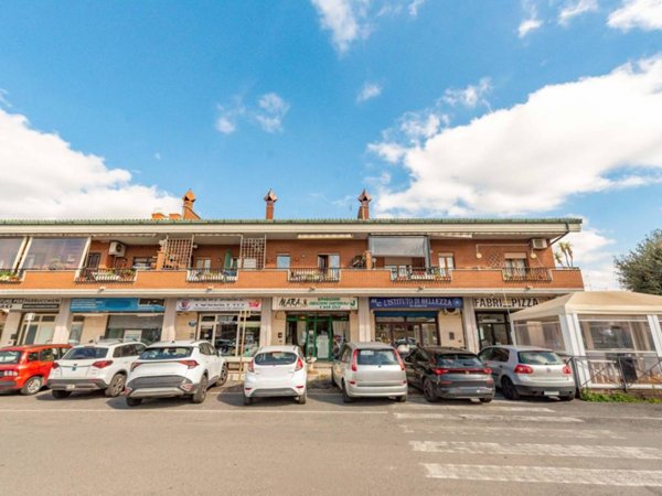 appartamento in vendita a Marino in zona Santa Maria delle Mole