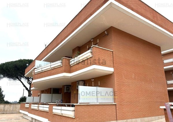 appartamento in vendita a Marino in zona Poggio delle Mole
