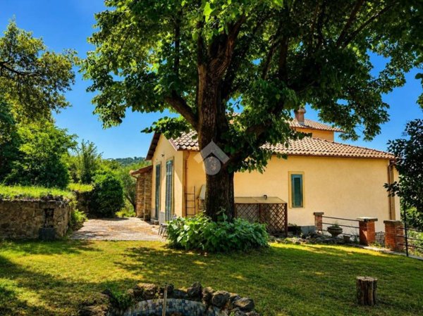 casa indipendente in vendita a Marino