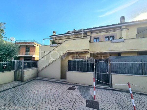appartamento in vendita a Marino in zona Castelluccia