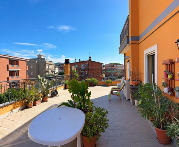 appartamento in vendita a Marino in zona Santa Maria delle Mole