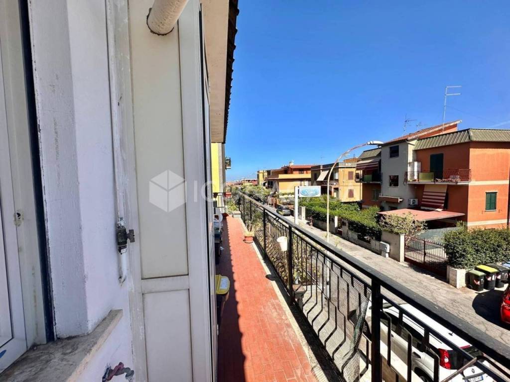appartamento in vendita a Marino in zona Santa Maria delle Mole