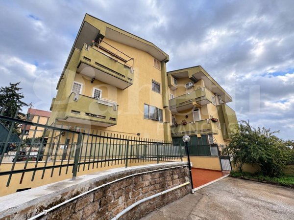 appartamento in vendita a Marino in zona Poggio delle Mole