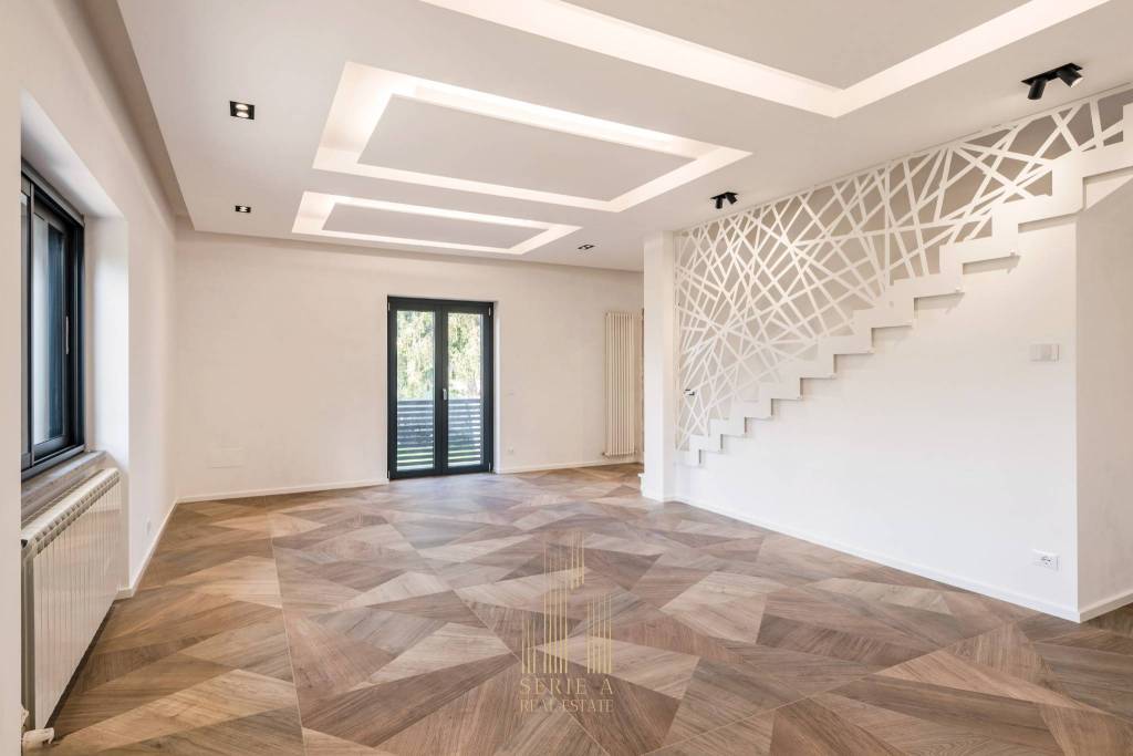 casa indipendente in vendita a Marino in zona Due Santi
