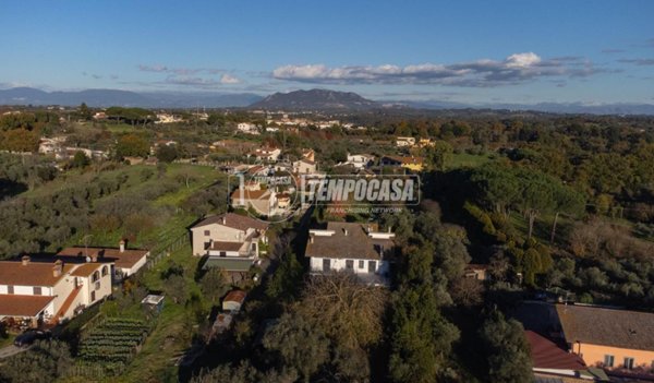 casa indipendente in vendita a Mazzano Romano
