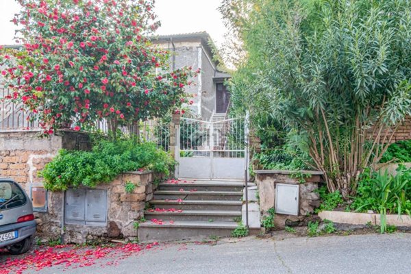 appartamento in vendita a Mazzano Romano