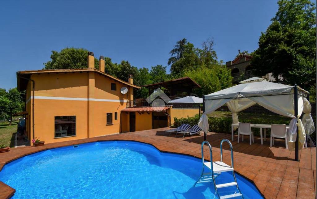 casa indipendente in vendita a Mazzano Romano