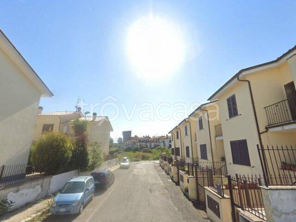 appartamento in vendita a Mazzano Romano