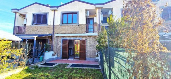 casa indipendente in vendita a Mazzano Romano