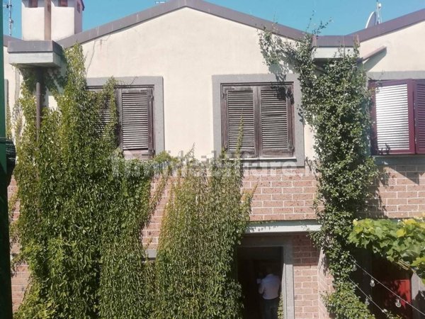 casa indipendente in vendita a Mazzano Romano