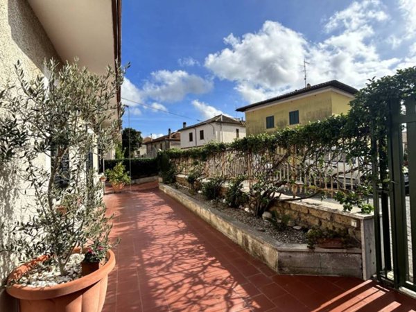 appartamento in vendita a Mazzano Romano