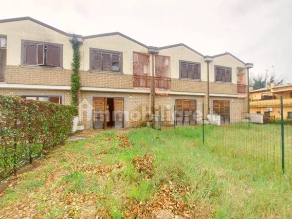 casa indipendente in vendita a Mazzano Romano