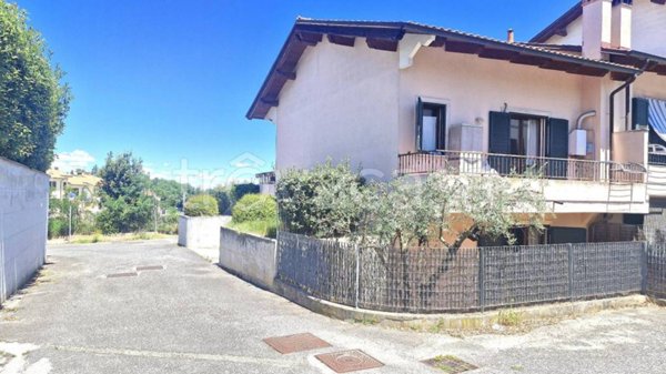 casa indipendente in vendita a Mazzano Romano