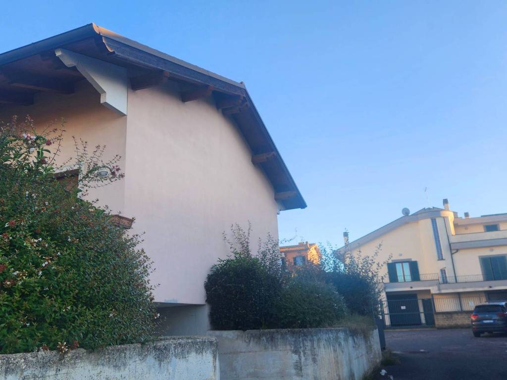 appartamento in vendita a Mazzano Romano