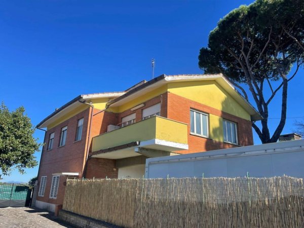 appartamento in vendita a Mazzano Romano