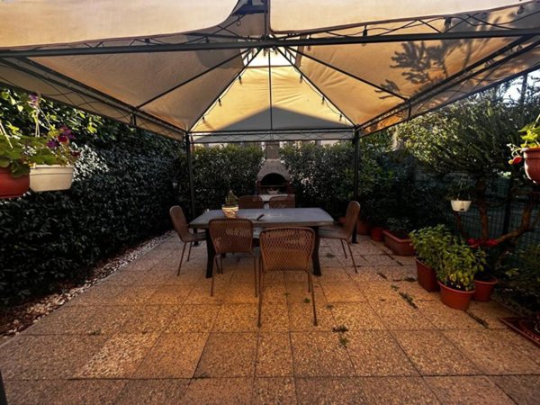 casa indipendente in vendita a Mazzano Romano