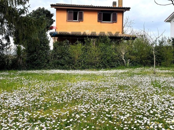 casa indipendente in vendita a Mazzano Romano