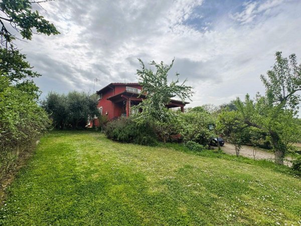 casa indipendente in vendita a Mazzano Romano