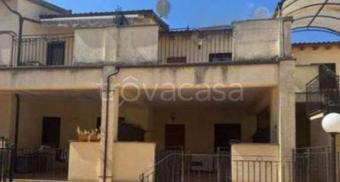 casa indipendente in vendita a Mazzano Romano