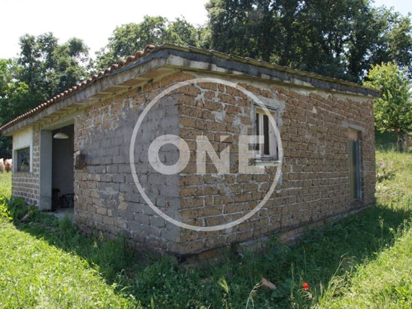 negozio in vendita a Mazzano Romano