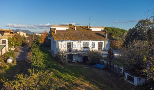 casa indipendente in vendita a Mazzano Romano