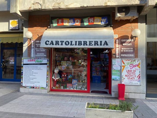 negozio in vendita a Mentana