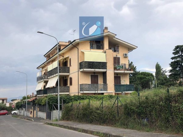 appartamento in vendita a Mentana
