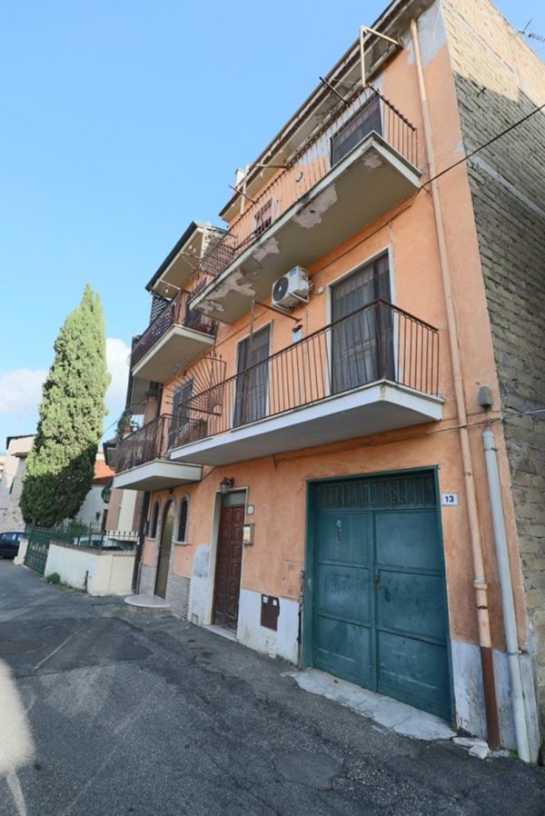 casa semindipendente in vendita a Mentana