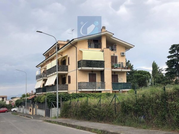 appartamento in vendita a Mentana