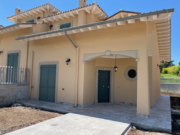 casa indipendente in vendita a Mentana