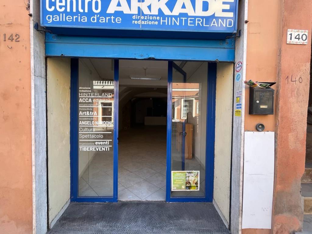 negozio in vendita a Mentana