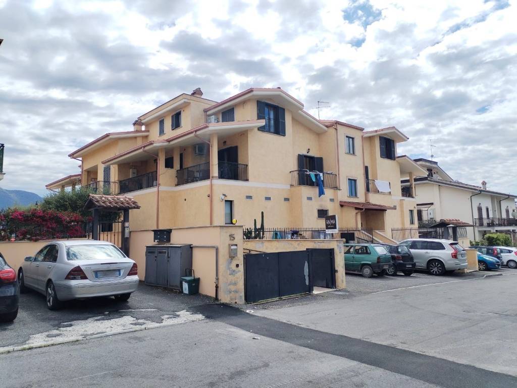 appartamento in vendita a Mentana