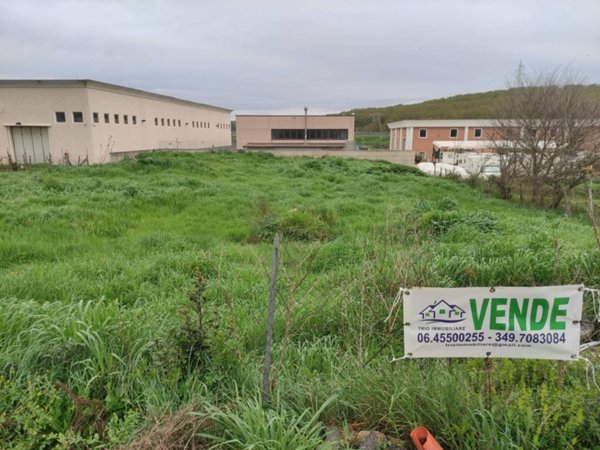 terreno agricolo in vendita a Mentana
