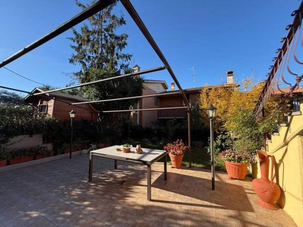 casa indipendente in vendita a Mentana