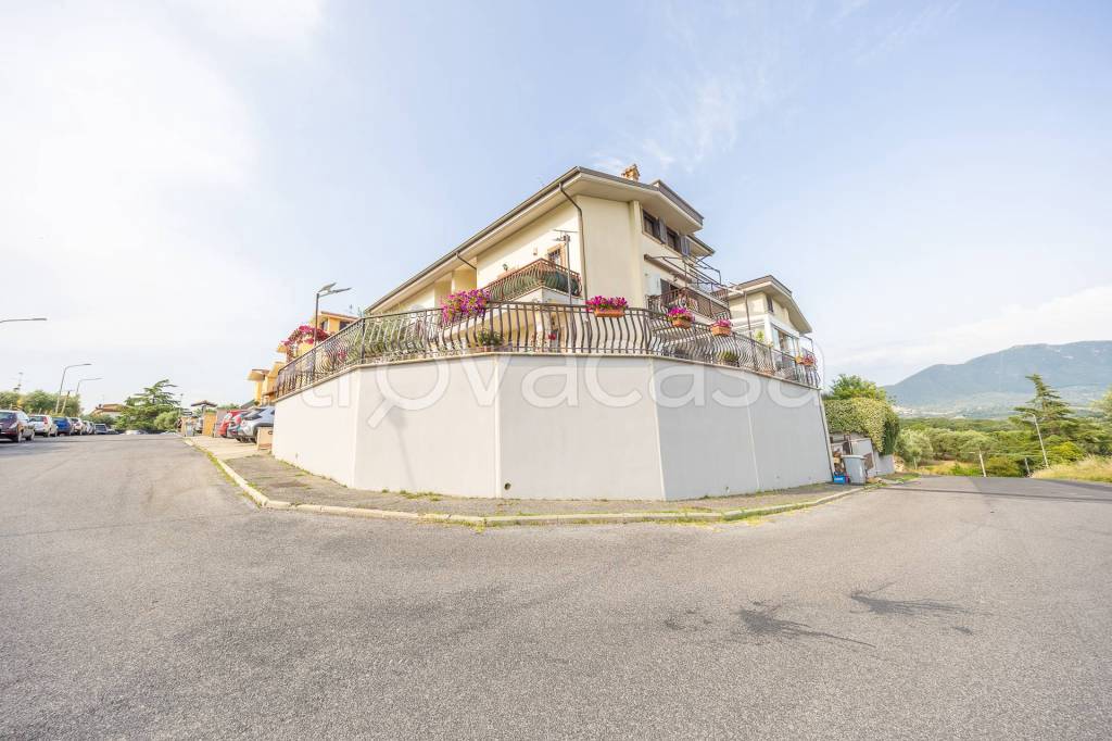 appartamento in vendita a Mentana