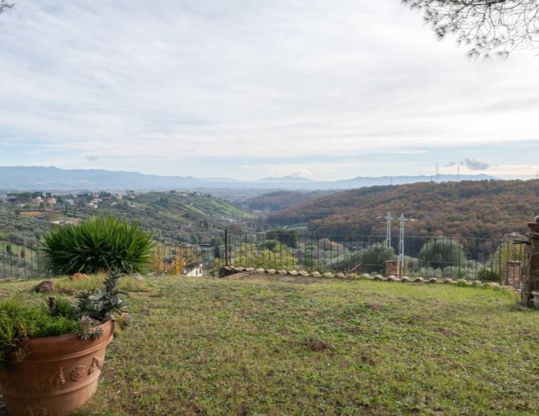 casa indipendente in vendita a Mentana