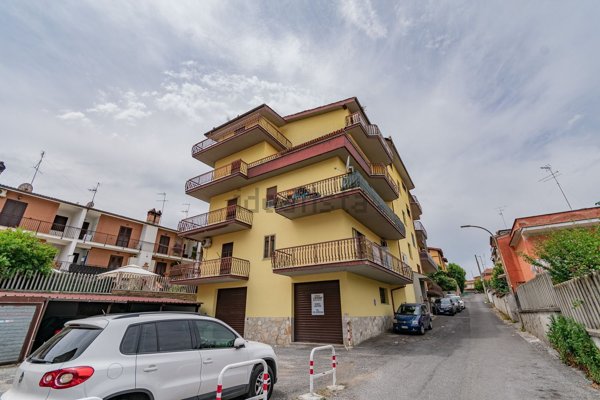 appartamento in vendita a Mentana