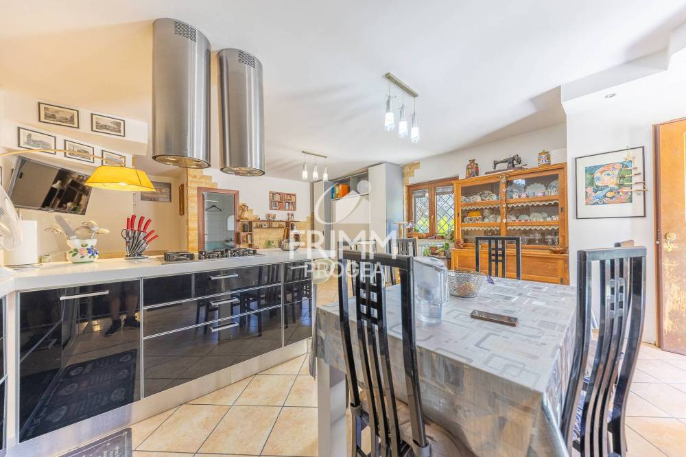 casa indipendente in vendita a Mentana