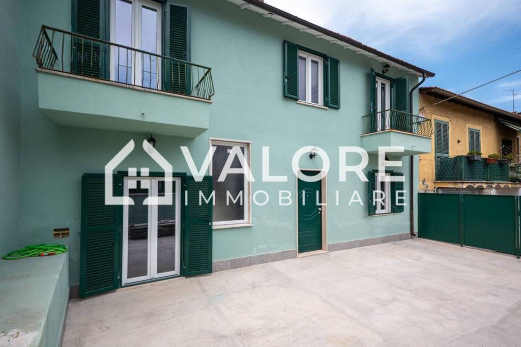 casa indipendente in vendita a Mentana