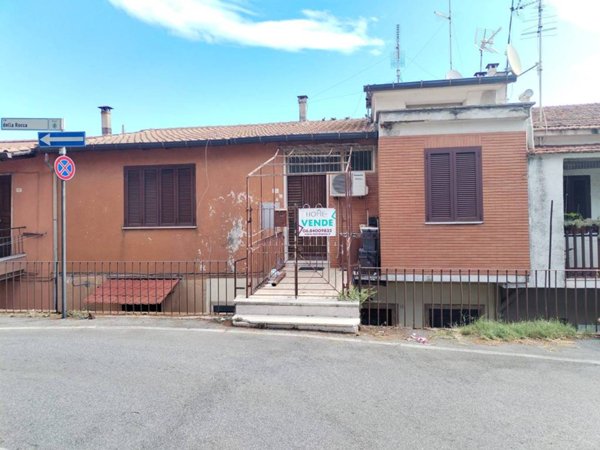 appartamento in vendita a Mentana