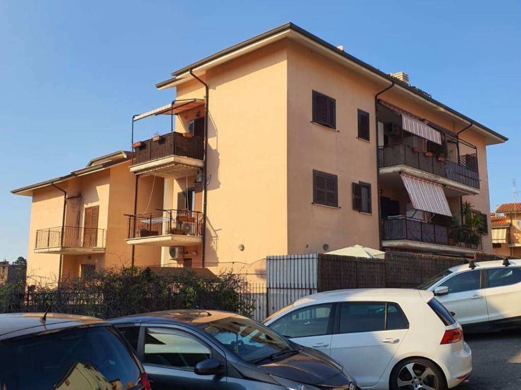 appartamento in vendita a Mentana