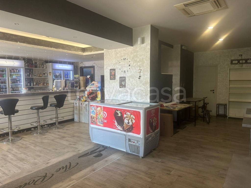 negozio in vendita a Mentana